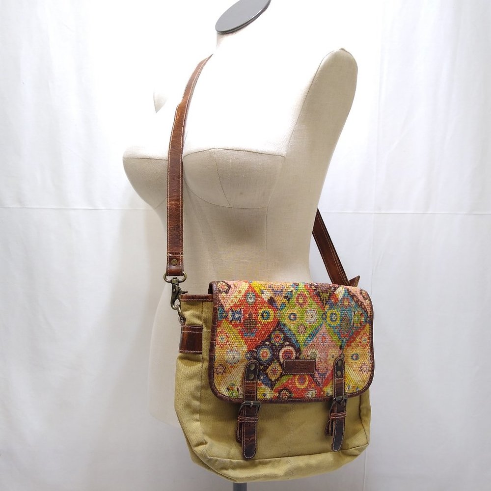 Sixtease Wildfire Shoulder Bag The New Vintage Leather & Up-cycled Canvas EUC